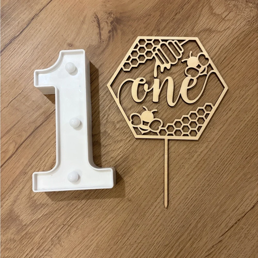 Bee Themed Cake Topper and Number 1 Light